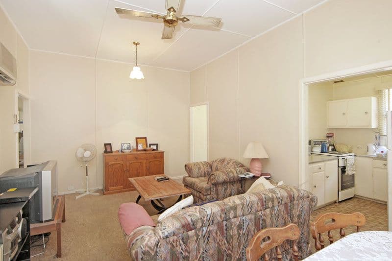 14 Moronga Street, BATEAU BAY NSW 2261, Bateau Bay - Thumbnail 4