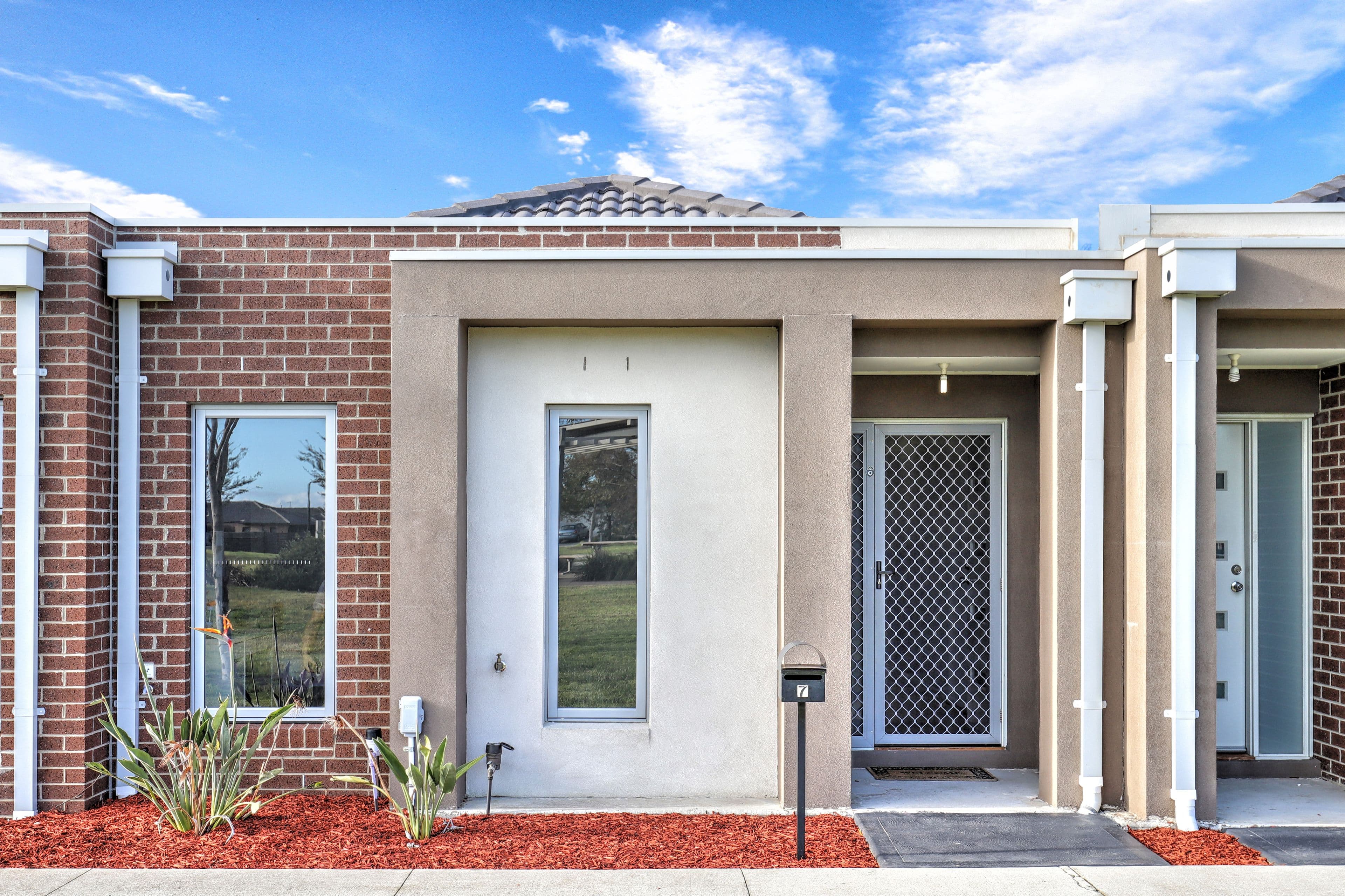 9 Hadley Lane, Craigieburn VIC 3064, Craigieburn - Image 1