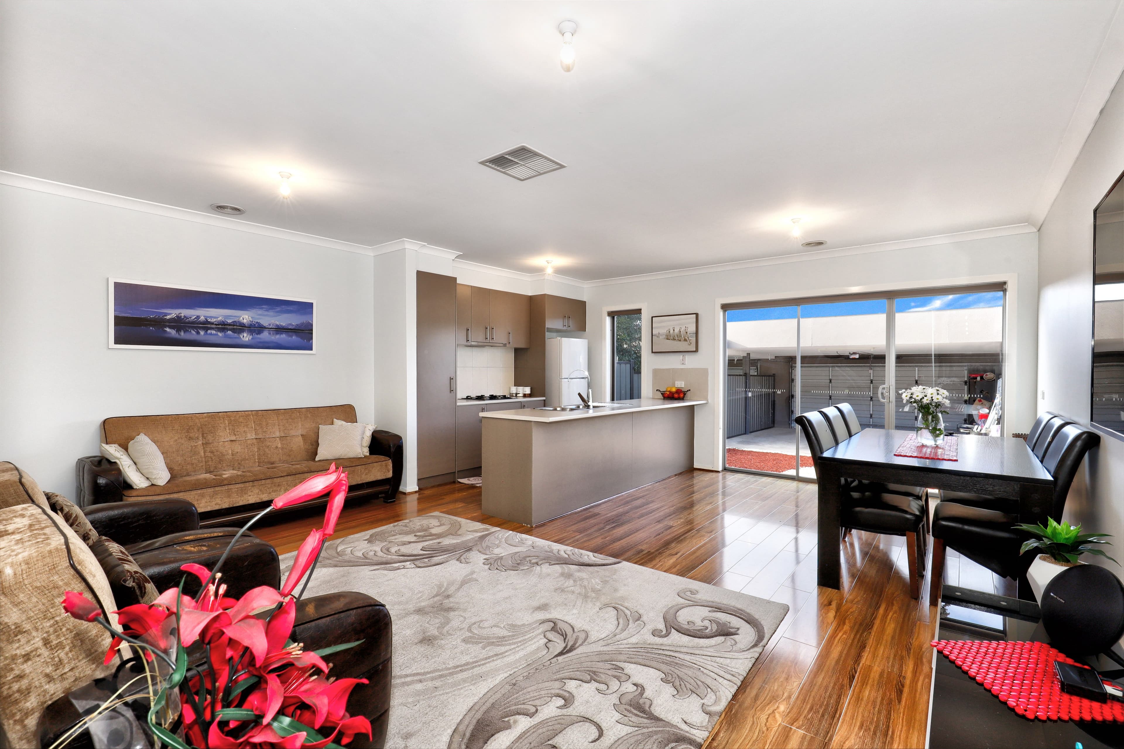 9 Hadley Lane, Craigieburn VIC 3064, Craigieburn - Thumbnail 2