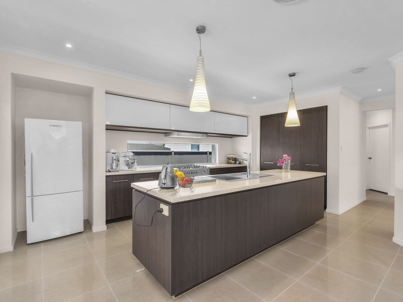 108 Borden Street, Sherwood QLD 4075, Sherwood - Thumbnail 2