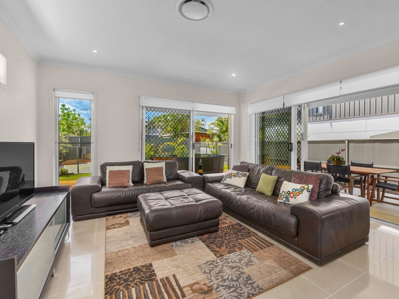 108 Borden Street, Sherwood QLD 4075, Sherwood - Thumbnail 3