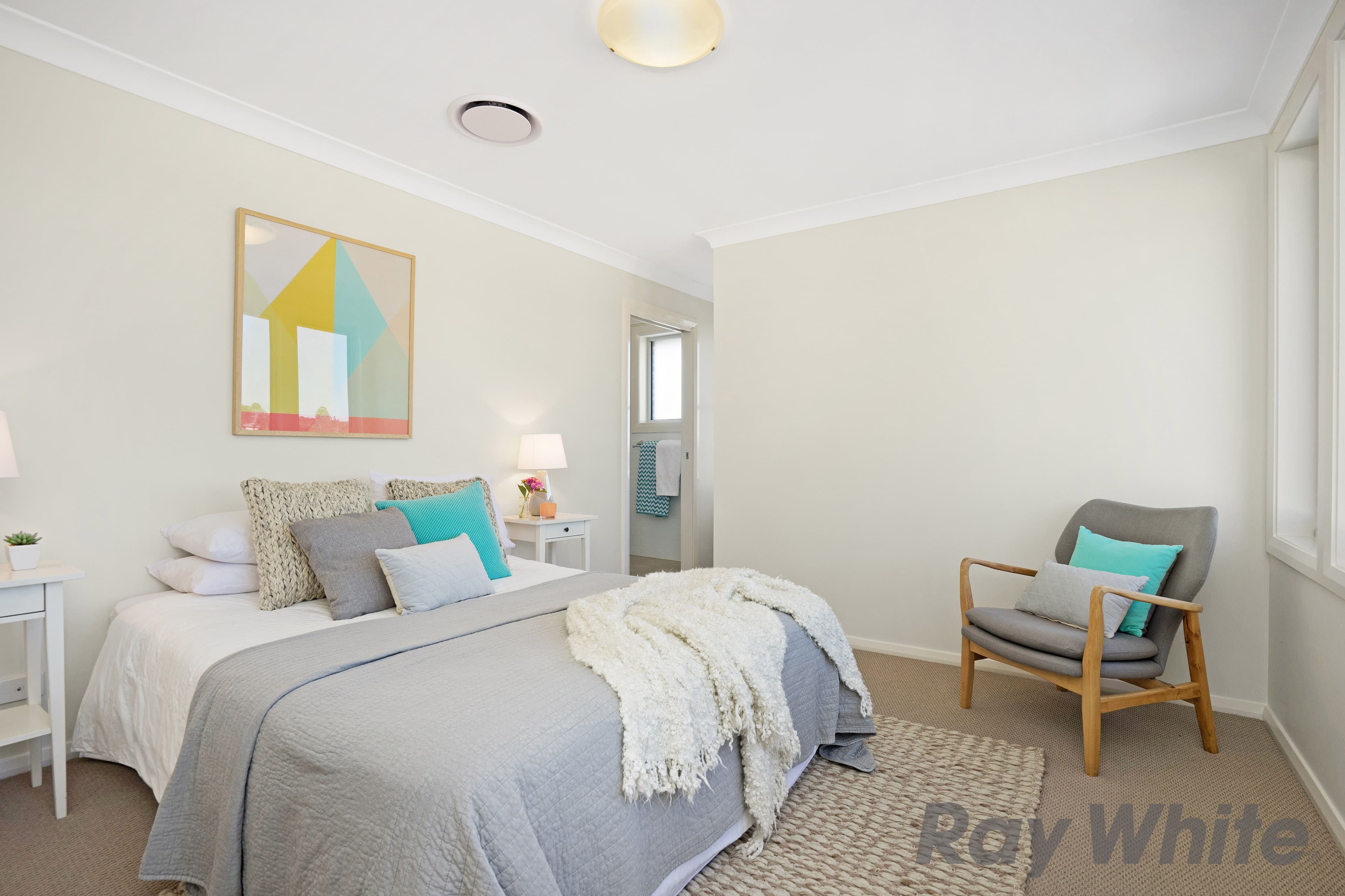 2 Kuraman Close, Macquarie Hills - Thumbnail 6
