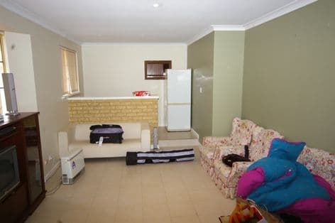 16 Sneddon Place, BALGA WA 6061, Balga - Thumbnail 3
