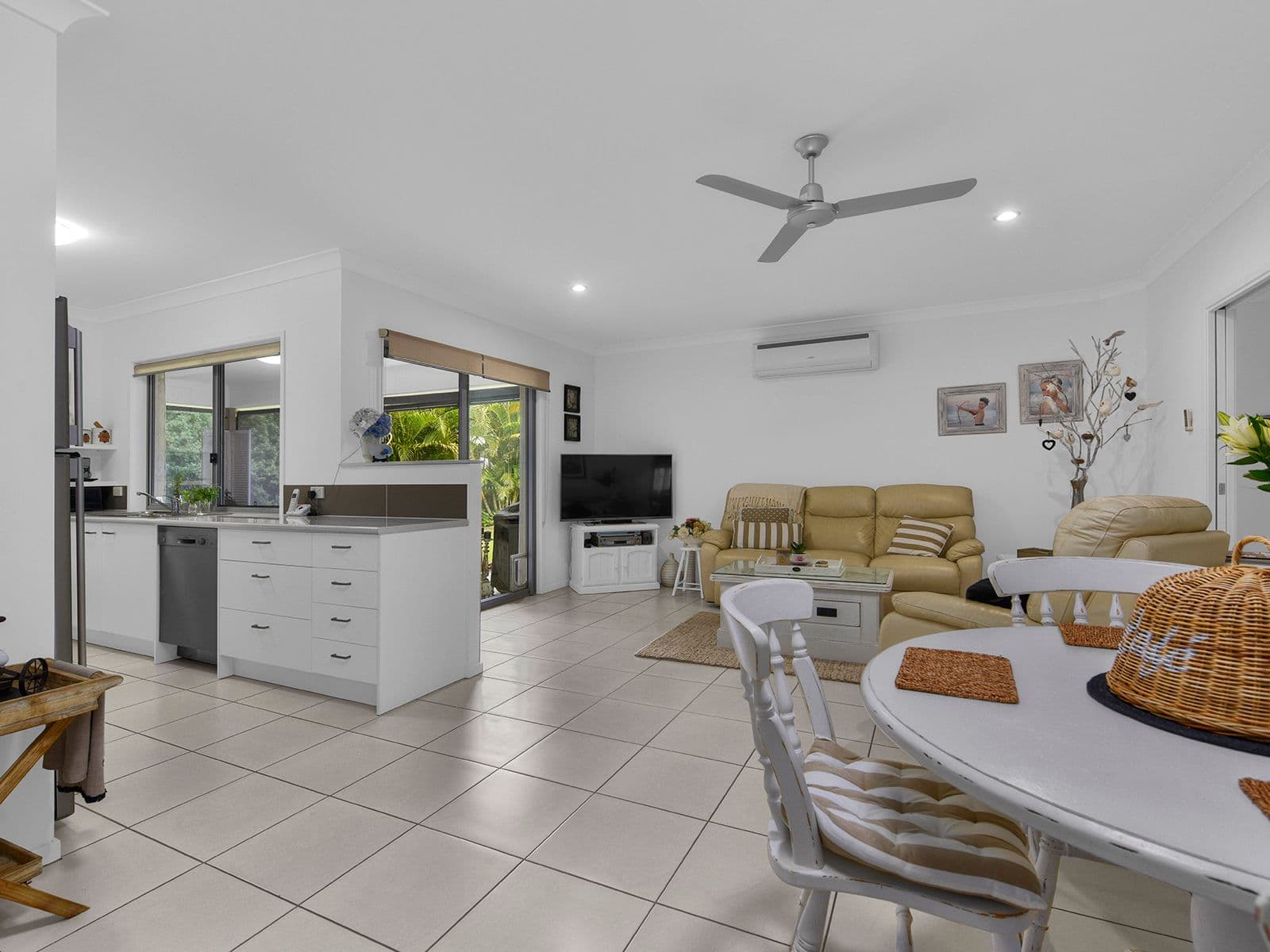 18 Macdonald Place, Carseldine QLD 4034, Carseldine - Thumbnail 7