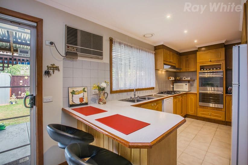 14 Norwood Road, Mill Park VIC 3082, Mill Park - Thumbnail 5