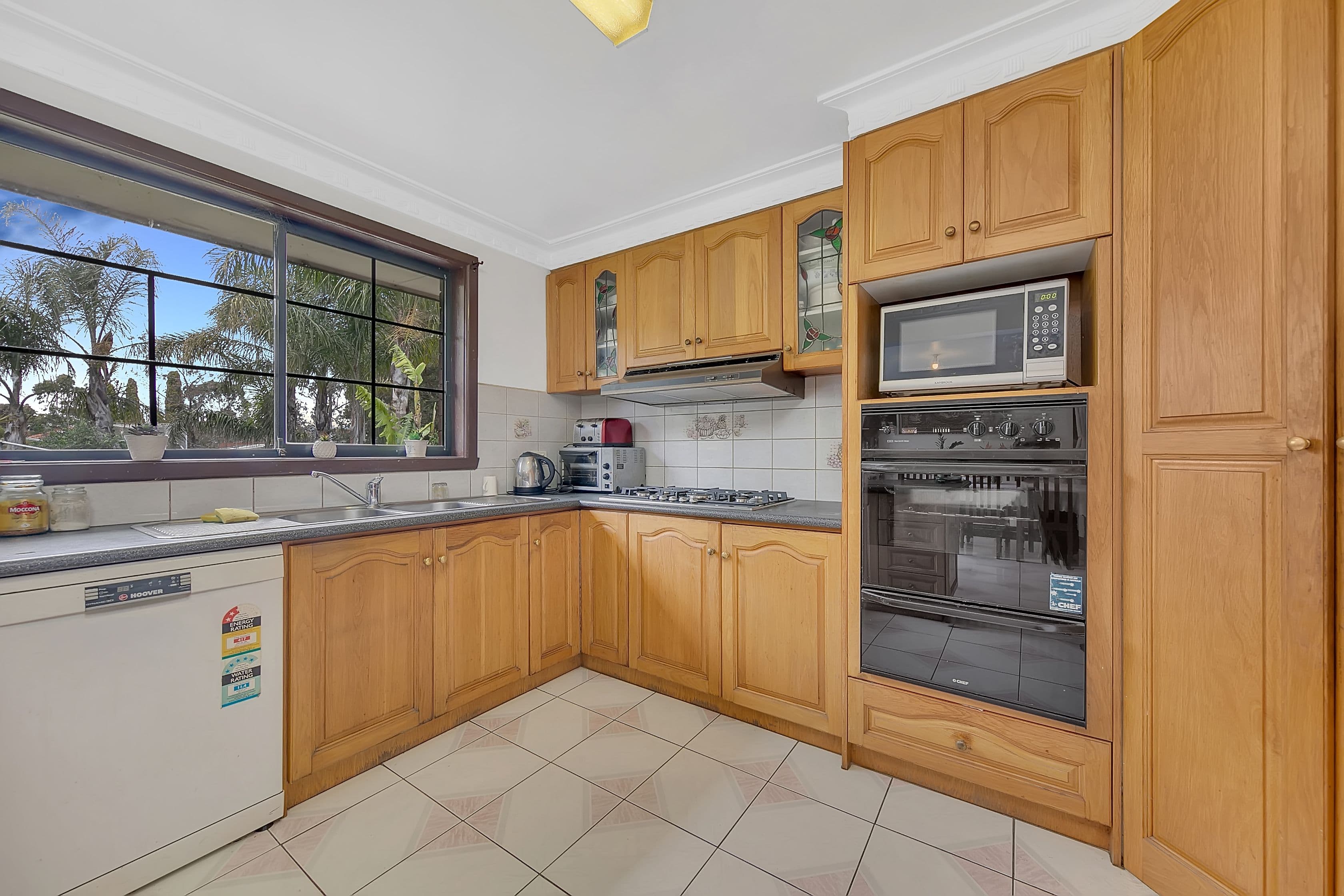 27 Hall Street, Epping VIC 3076, Epping - Thumbnail 3