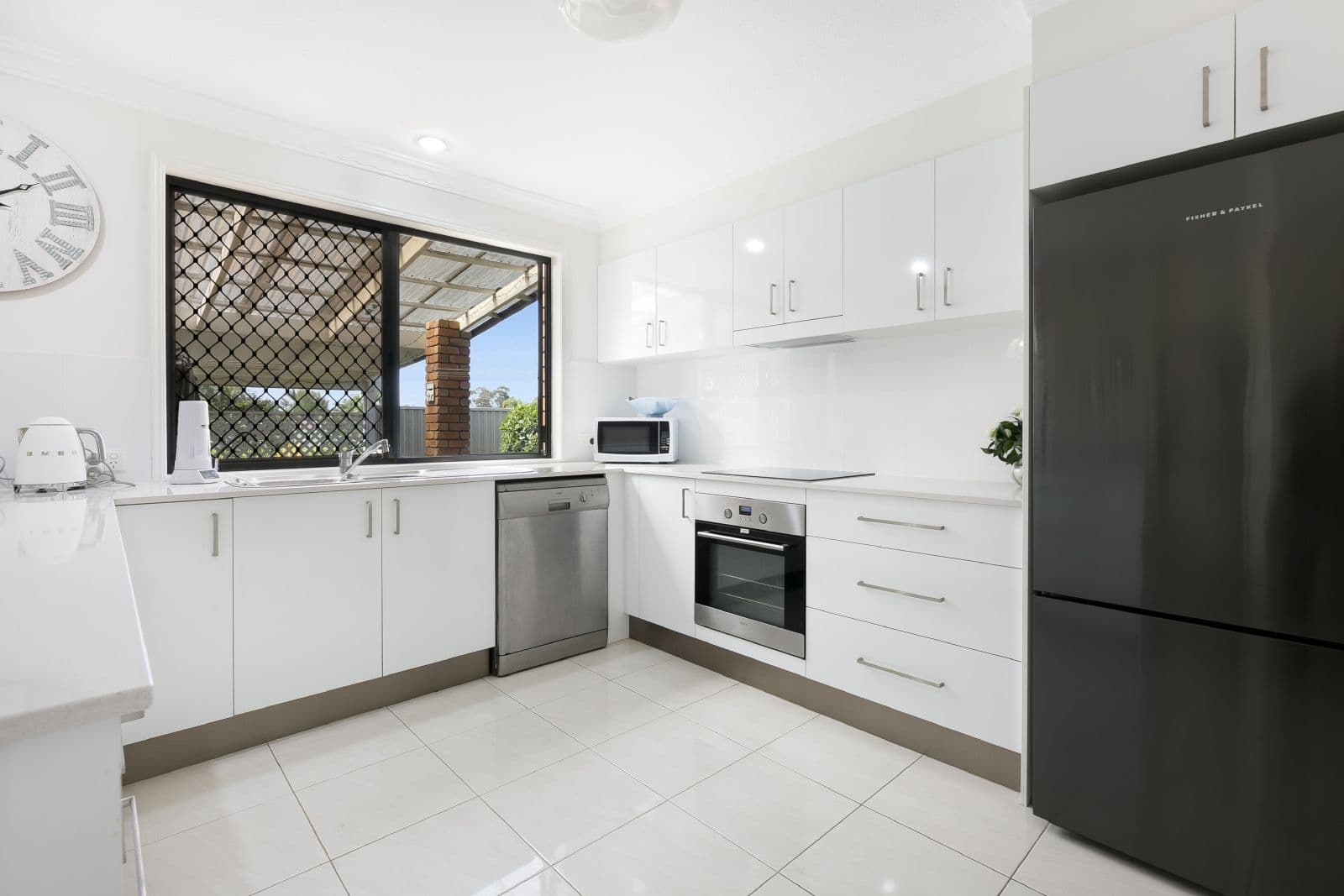 16 Cheltenham Drive, Robina QLD 4226, Robina - Thumbnail 4