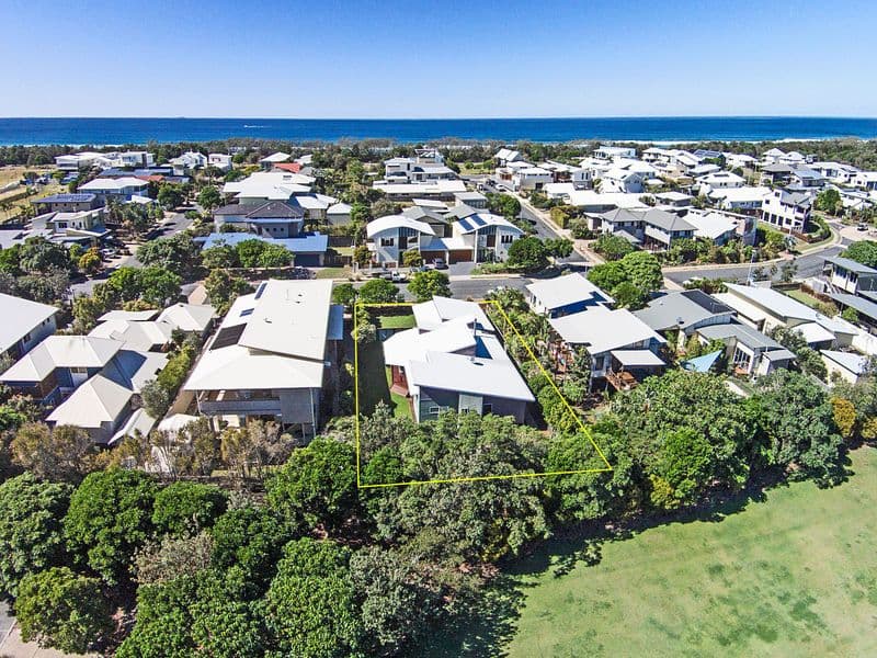 562 Casuarina Way, CASUARINA NSW 2487, Casuarina - Image 1