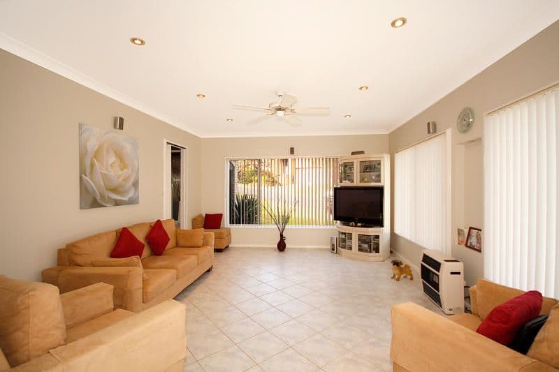 25 Bulba Road, ENGADINE NSW 2233, Engadine - Thumbnail 4