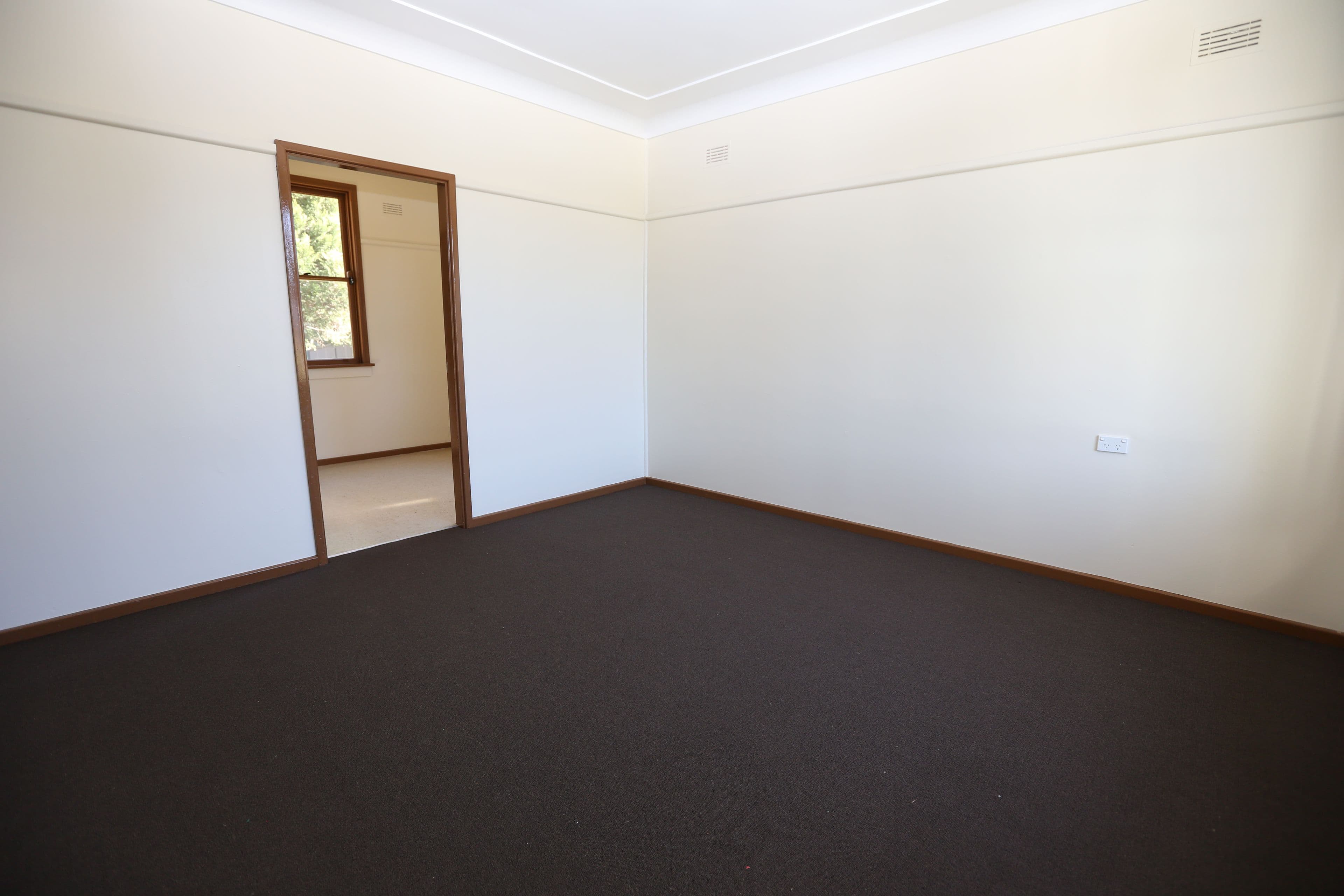 14 Florey Crescent, Mount Pritchard - Thumbnail 3