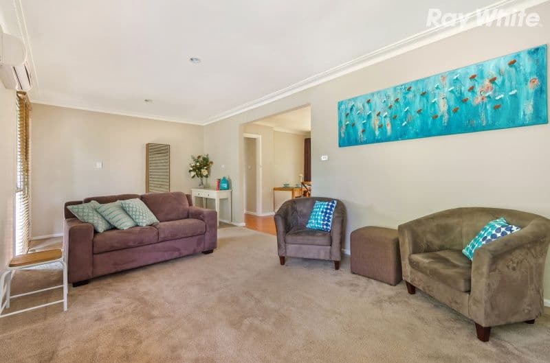 18 The Ridge West, Knoxfield VIC 3180, Knoxfield - Thumbnail 2