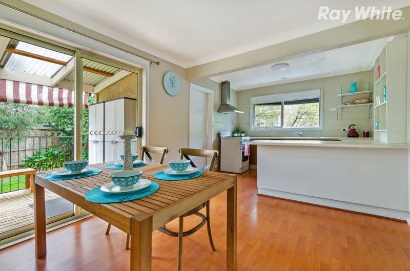 18 The Ridge West, Knoxfield VIC 3180, Knoxfield - Thumbnail 3