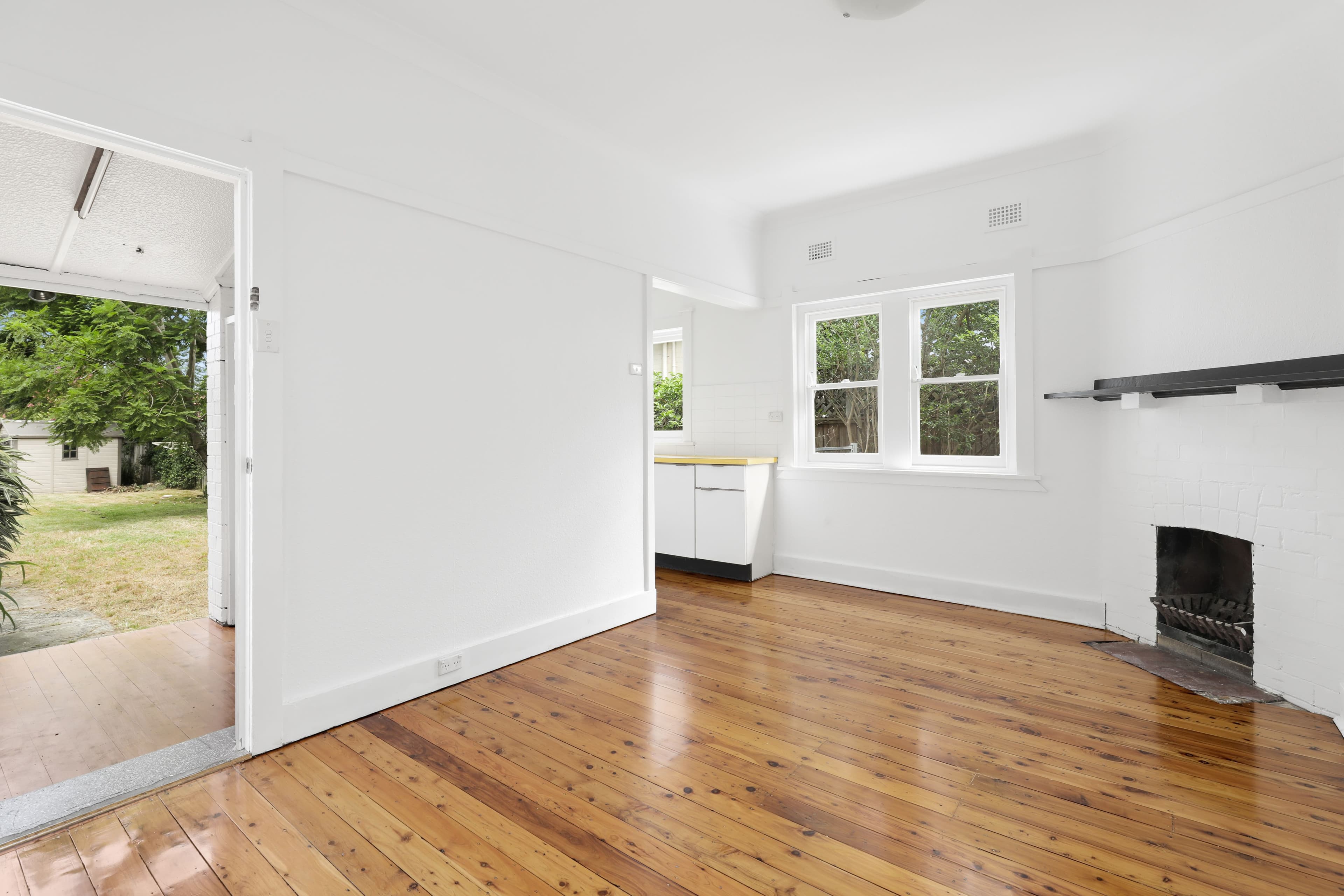 23 Chiltern Road, Willoughby - Thumbnail 3