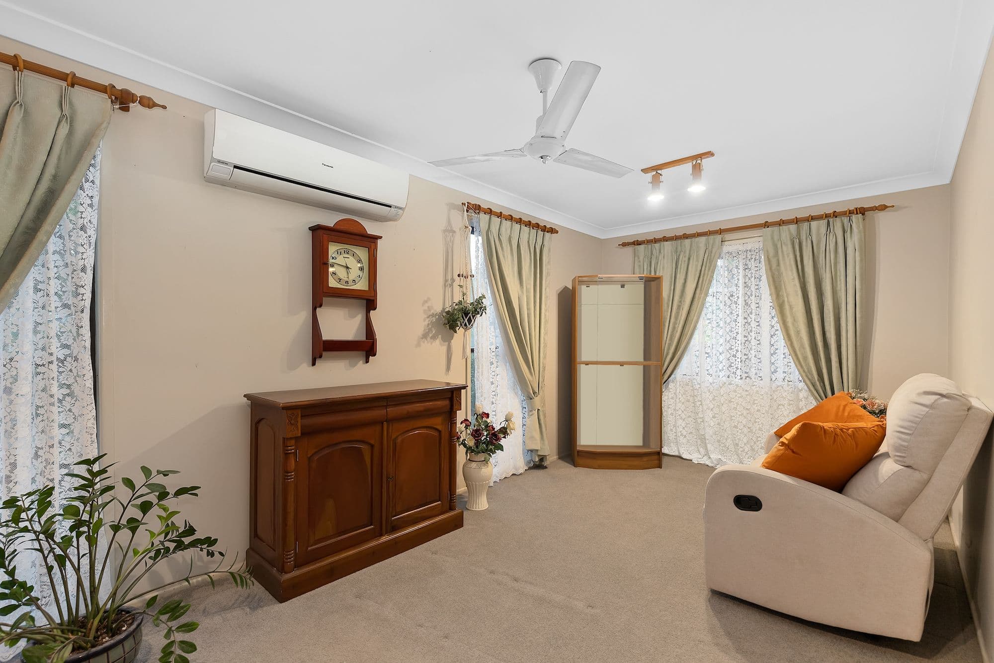 35 Cobalt Street, Keperra QLD 4054, Keperra - Thumbnail 5