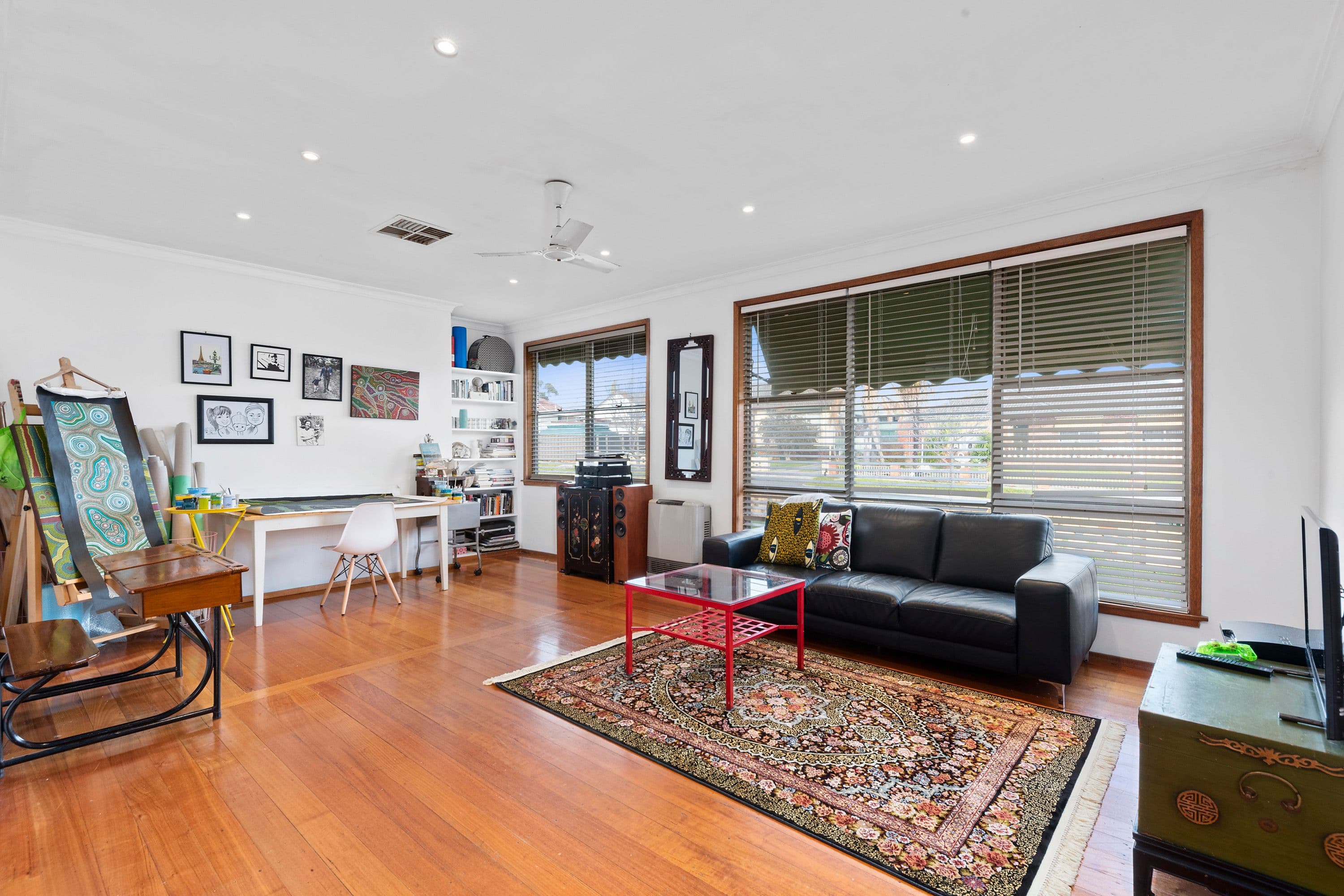 16 Finch Avenue, Eaglehawk VIC 3556, Eaglehawk - Thumbnail 2