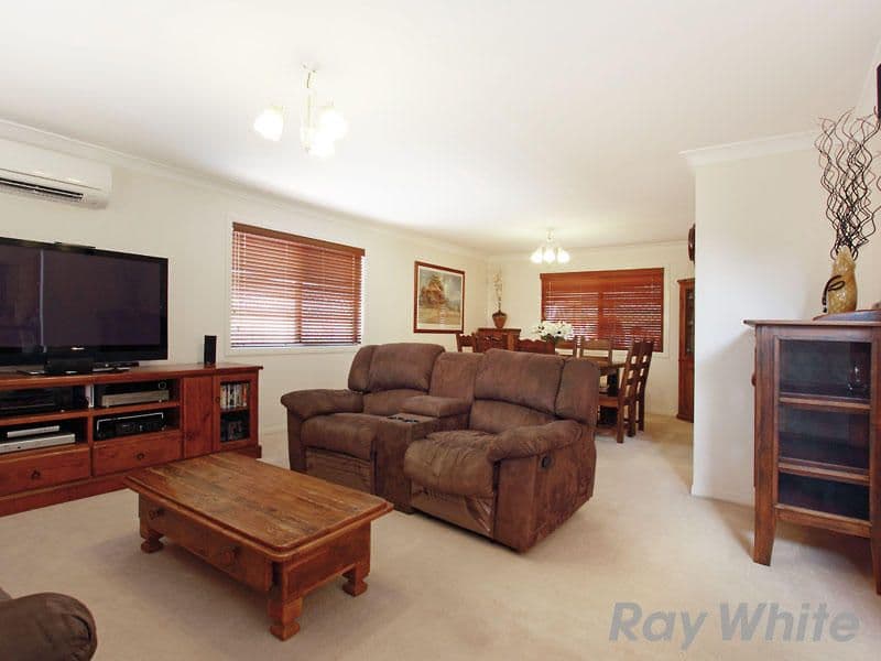 52 Van Dyke Crescent, MCDOWALL QLD 4053, McDowall - Thumbnail 4