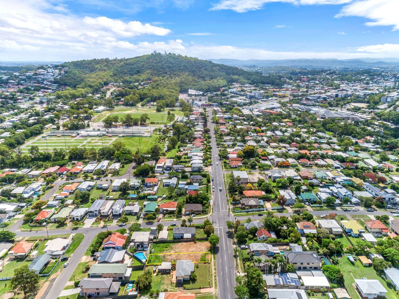 115 Broadwater Road, Mount Gravatt East QLD 4122, Upper Mount Gravatt - Thumbnail 2