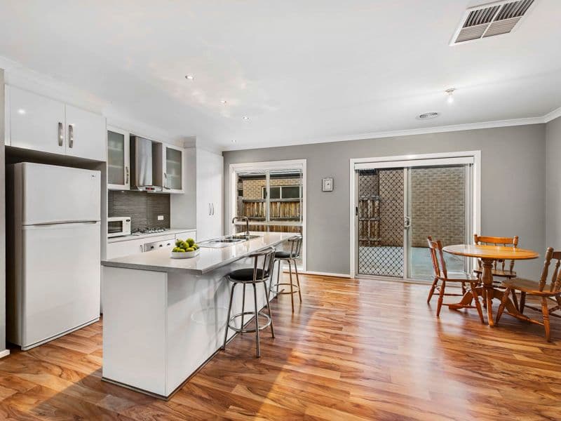 45 Saltbush Crescent, Brookfield VIC 3338, Brookfield - Thumbnail 4