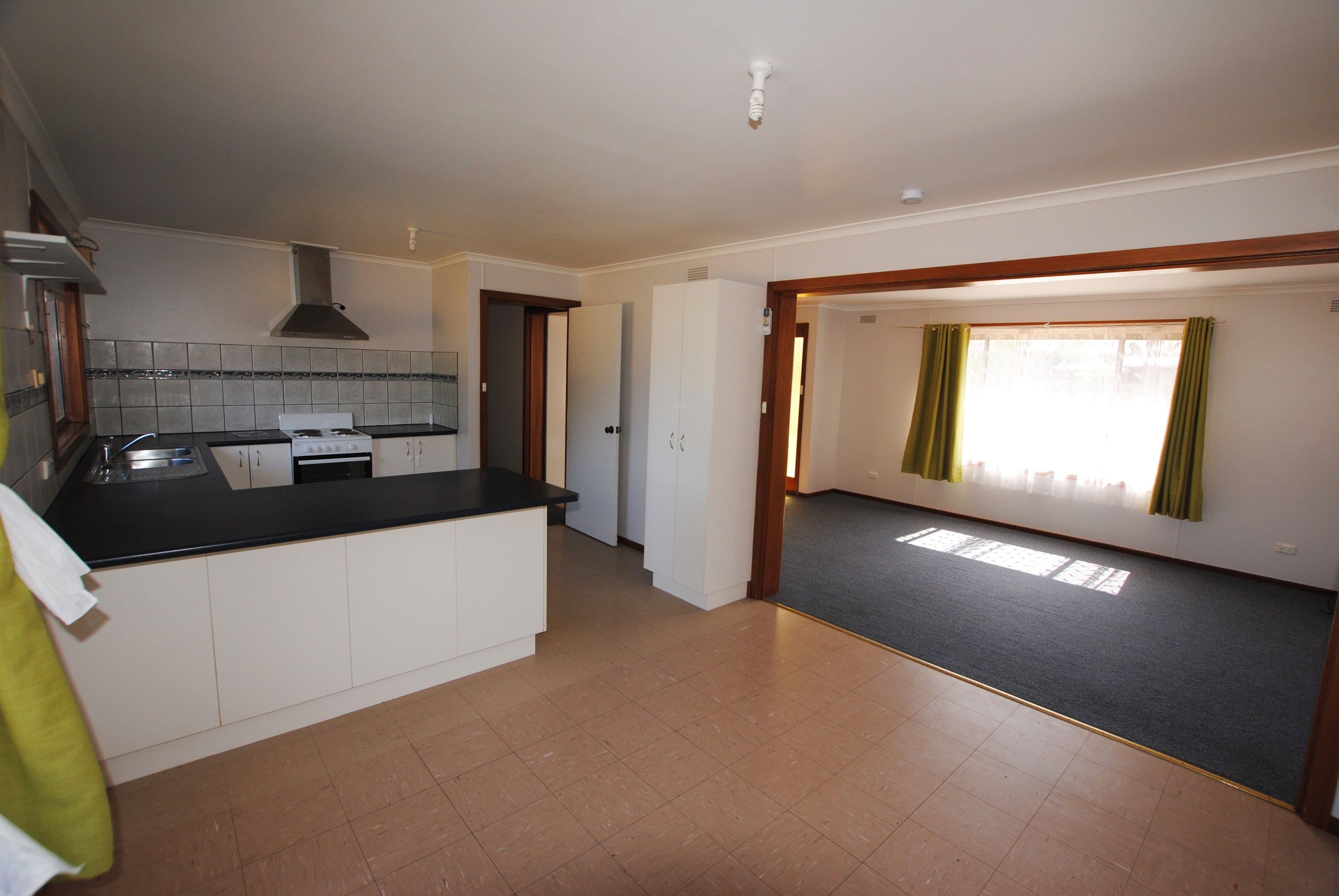 5 Moira Street, Goolgowi - Thumbnail 3