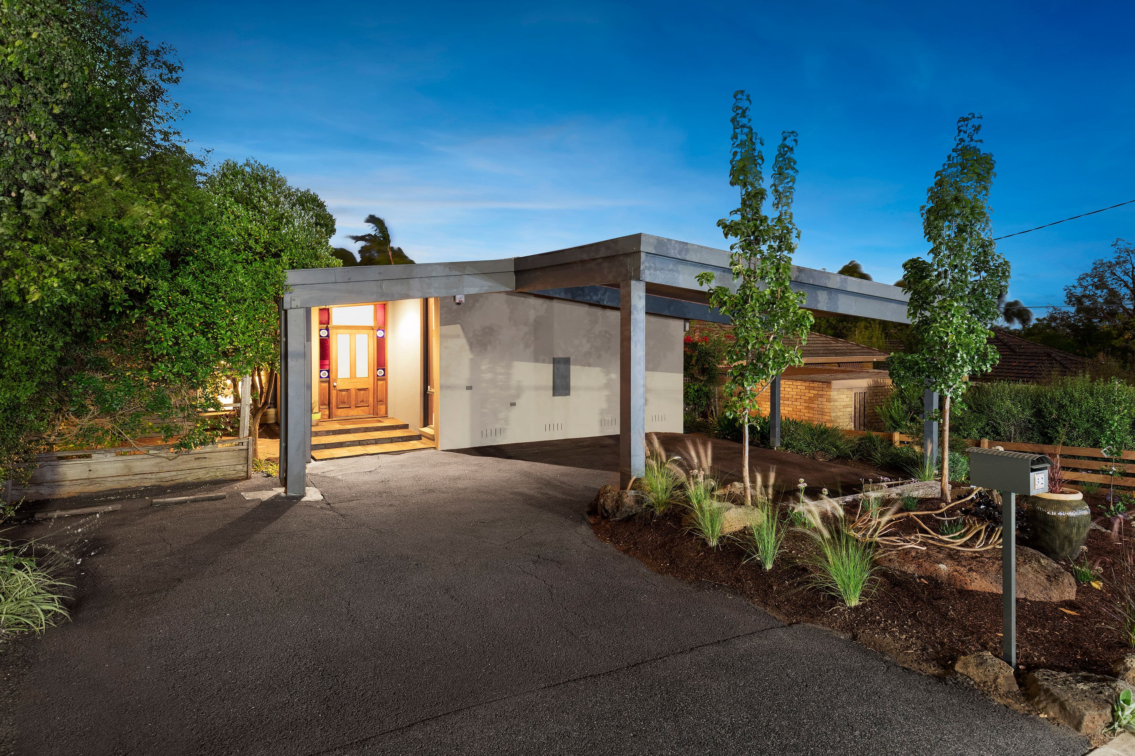 32 Robern Parade, Viewbank VIC 3084, Viewbank - Image 1