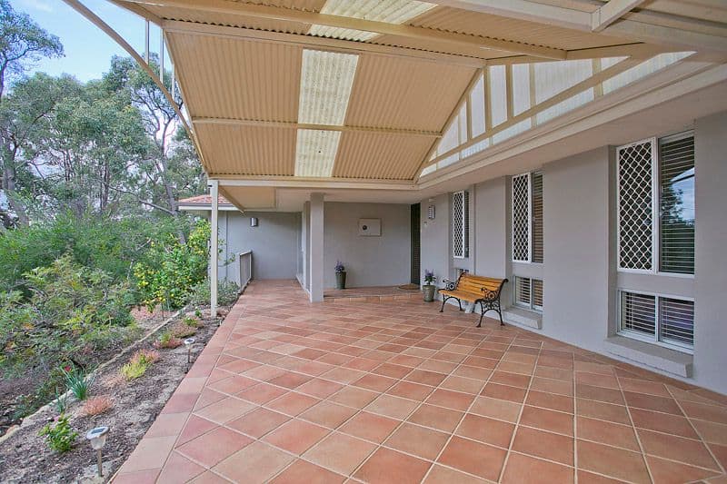 6 Camira Place, GOOSEBERRY HILL WA 6076, Gooseberry Hill - Thumbnail 2