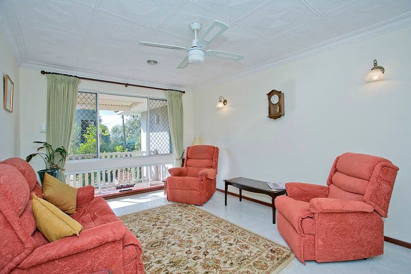 6 Camira Place, GOOSEBERRY HILL WA 6076, Gooseberry Hill - Thumbnail 3