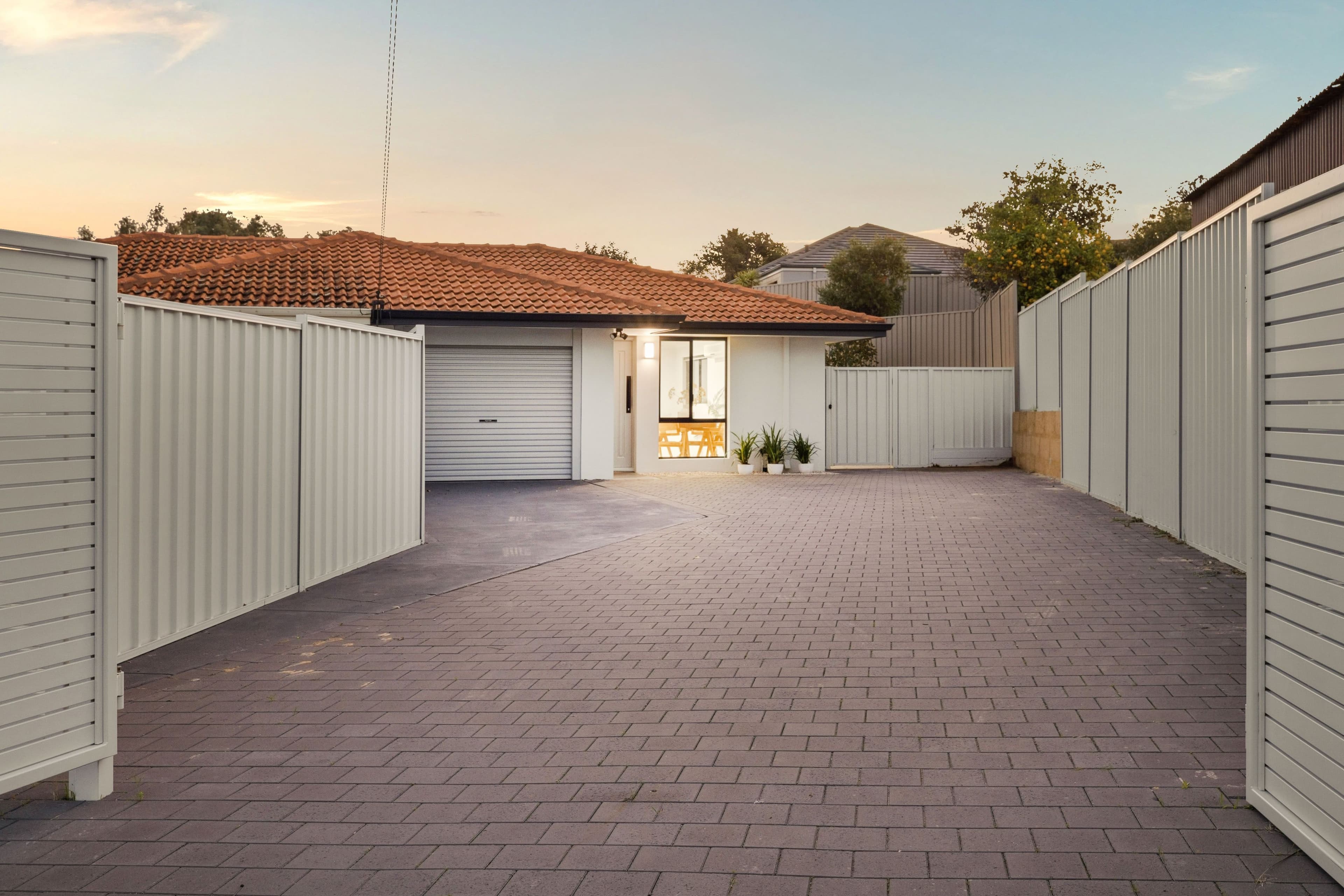 16B Cutter Crescent, Beldon WA 6027, Beldon - Thumbnail 2
