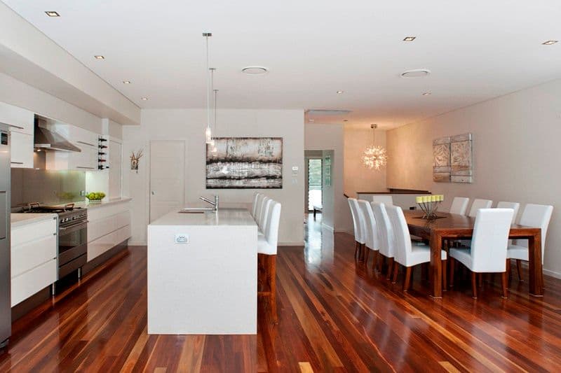 8 Yarrawonga Drive, MOLLYMOOK NSW 2539, Mollymook Beach - Thumbnail 3