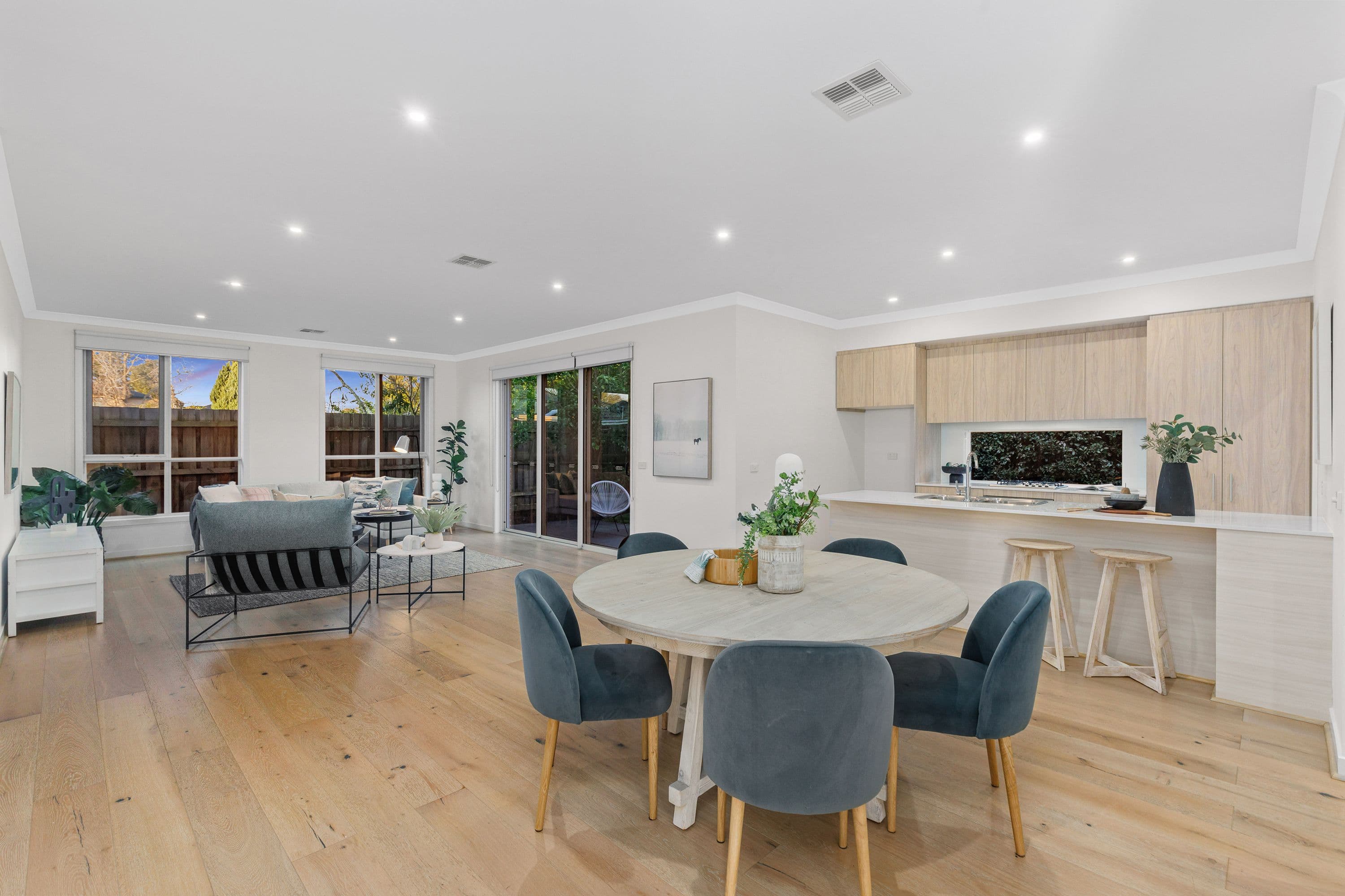 26 Vincent Street, Mulgrave VIC 3170, Mulgrave - Thumbnail 2