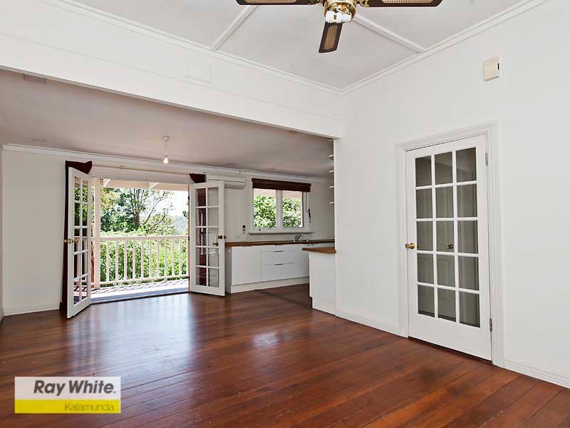 98 Peet Road, Roleystone WA 6111, Roleystone - Thumbnail 3
