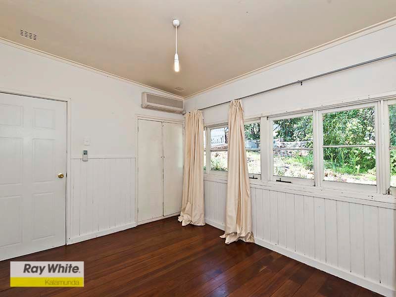 98 Peet Road, Roleystone WA 6111, Roleystone - Thumbnail 5
