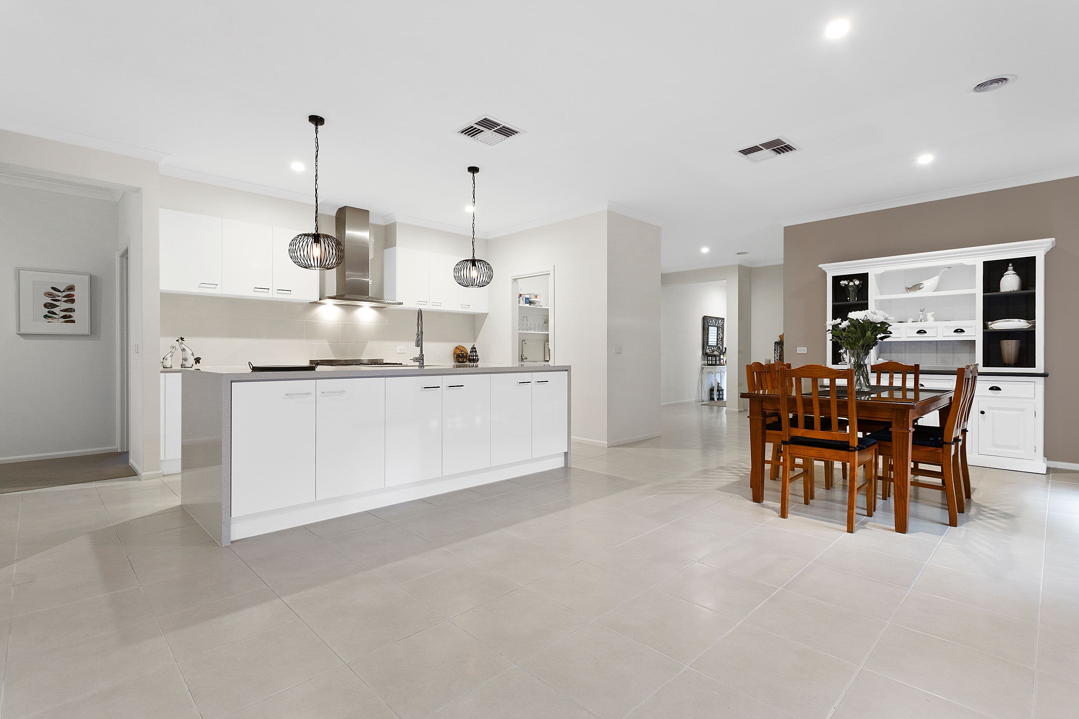 12 Eden Court, South Morang VIC 3752, South Morang - Thumbnail 2