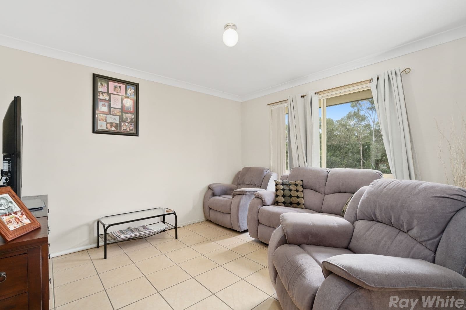 26 Crestridge Crescent, Morayfield QLD 4506, Morayfield - Thumbnail 2