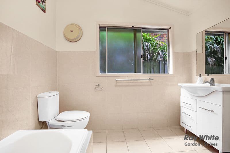 48 Holford Crescent, Gordon - Thumbnail 7