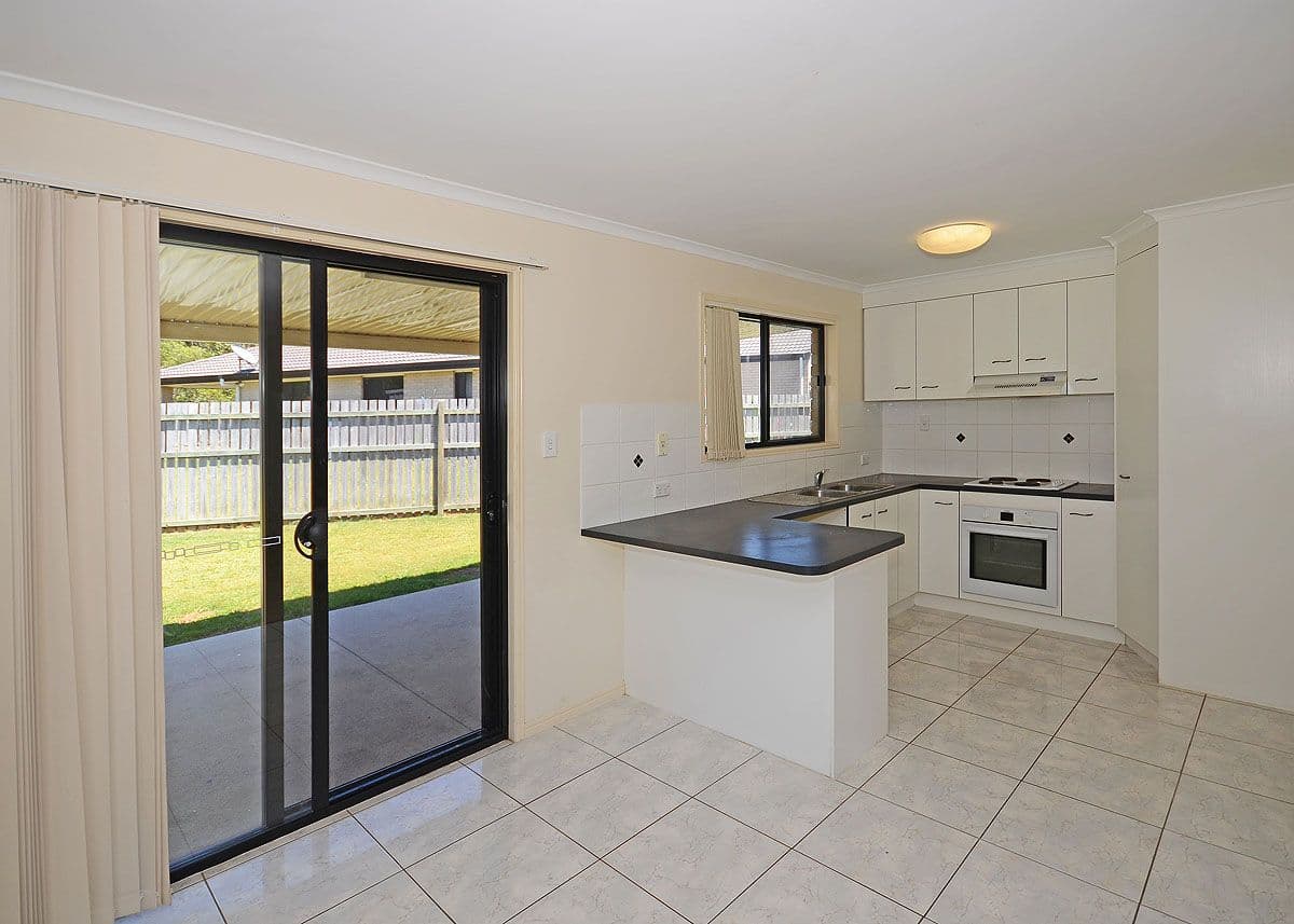 13 Topaz Circuit, Urangan QLD 4655, Urangan - Thumbnail 3