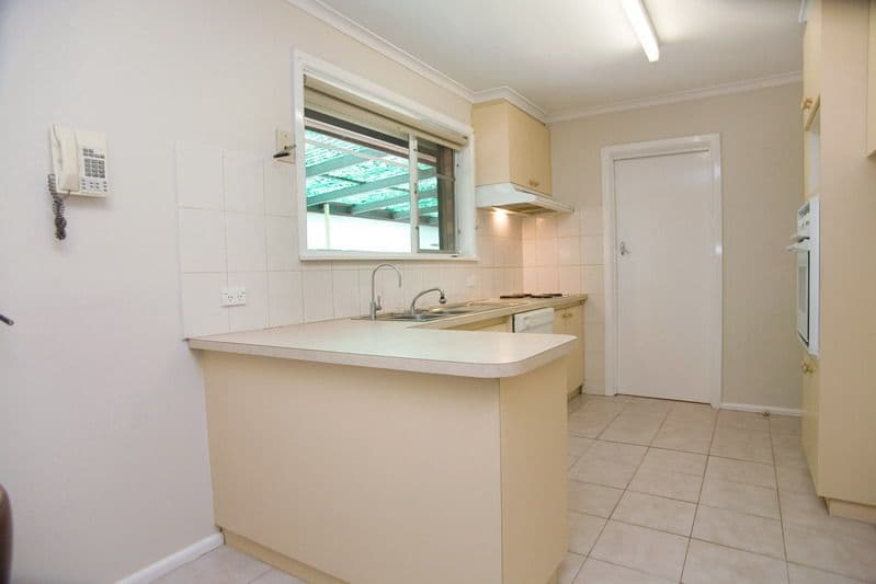 19 Lloyd Avenue, EPPING VIC 3076, Epping - Thumbnail 6