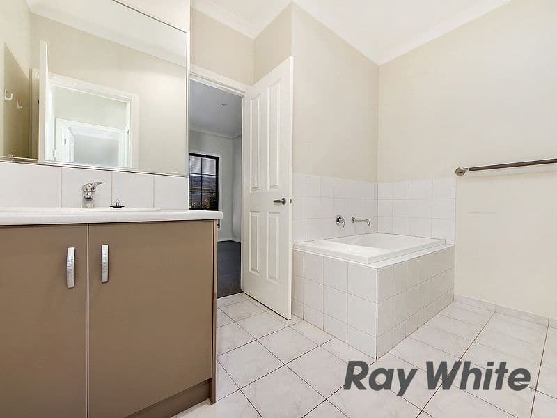 84 Leonard Avenue, St Albans VIC 3021, St Albans - Thumbnail 8