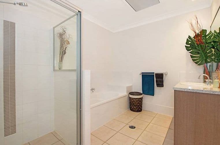 21 Pitkin Avenue, Bellmere QLD 4510, Bellmere - Thumbnail 5