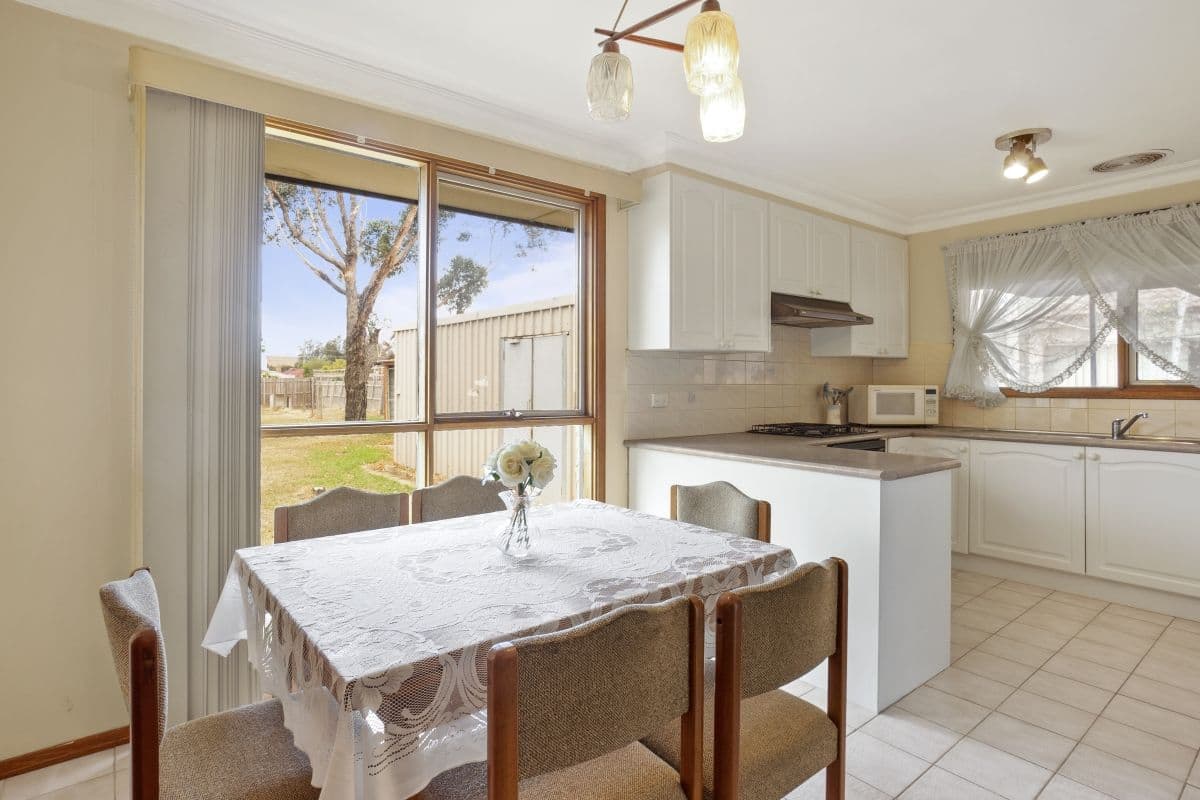 75 Powell Drive, Hoppers Crossing VIC 3029, Hoppers Crossing - Thumbnail 5