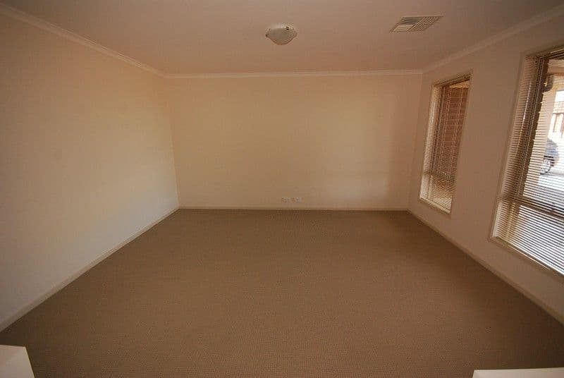 73 Wallace Drive, CRAIGMORE SA 5114, Craigmore - Thumbnail 7