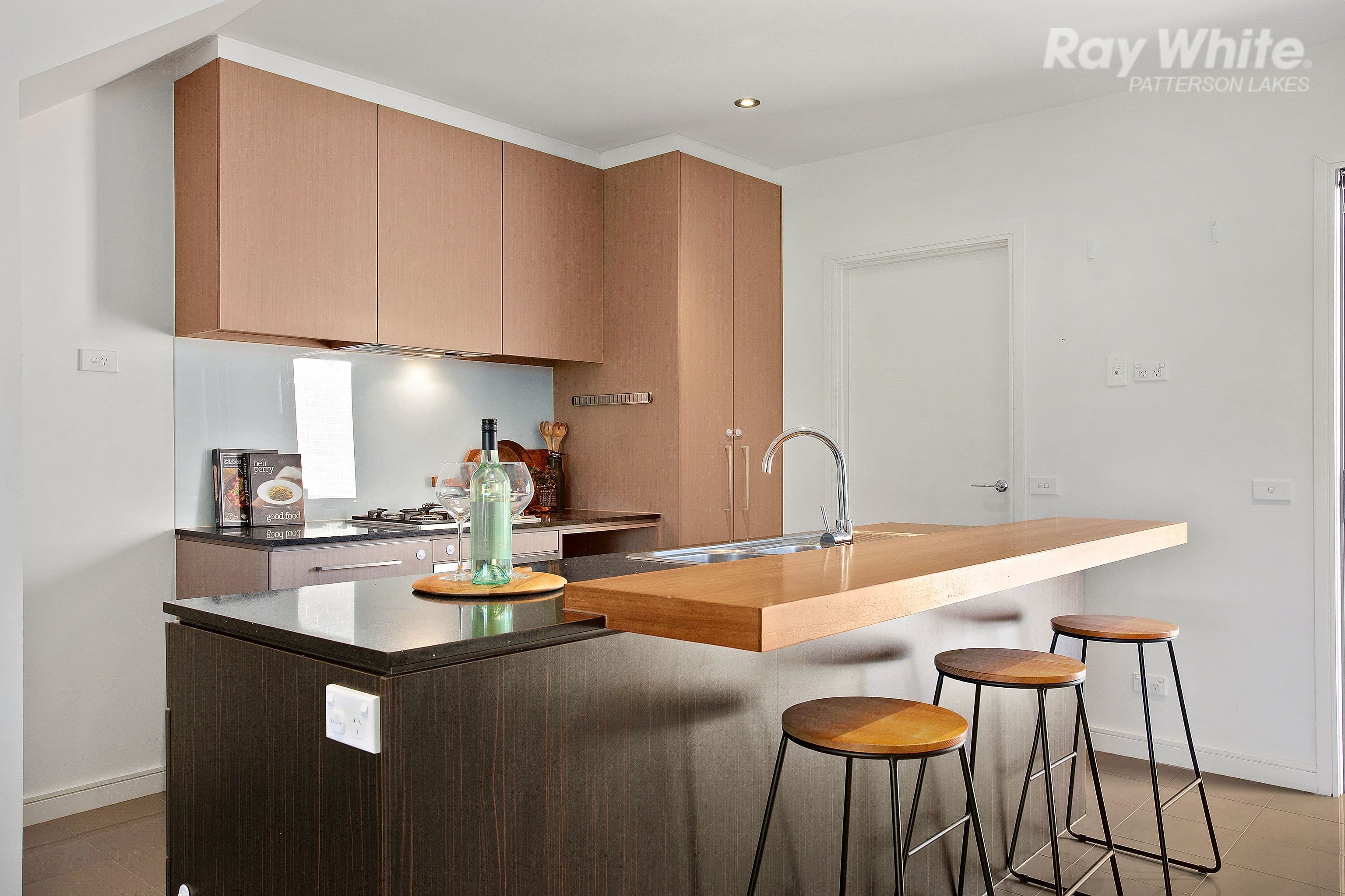 6 Hope Court, Waterways VIC 3195, Waterways - Thumbnail 4