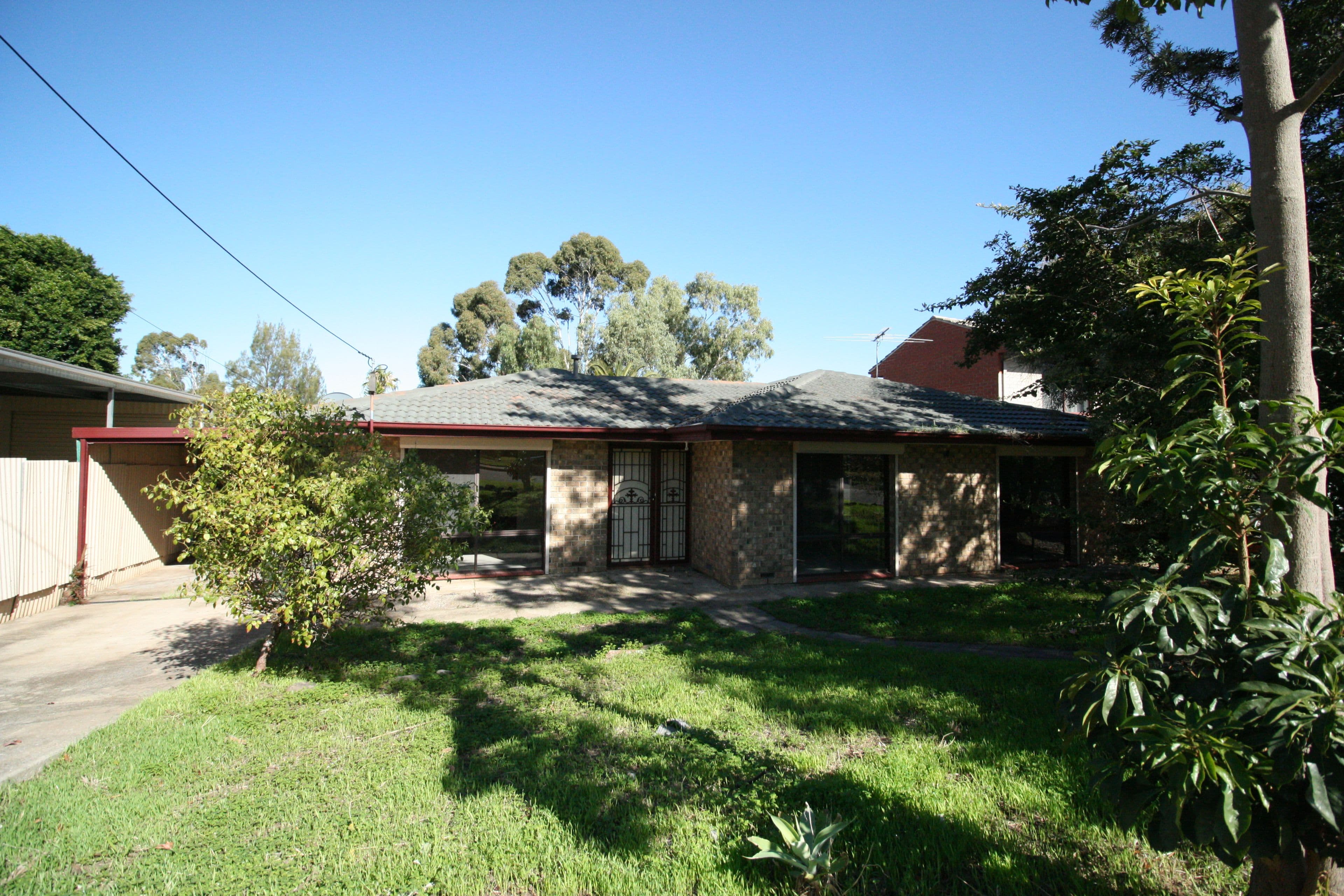 16 Sunglow Crescent, Hackham West SA 5163, Hackham West - Image 1