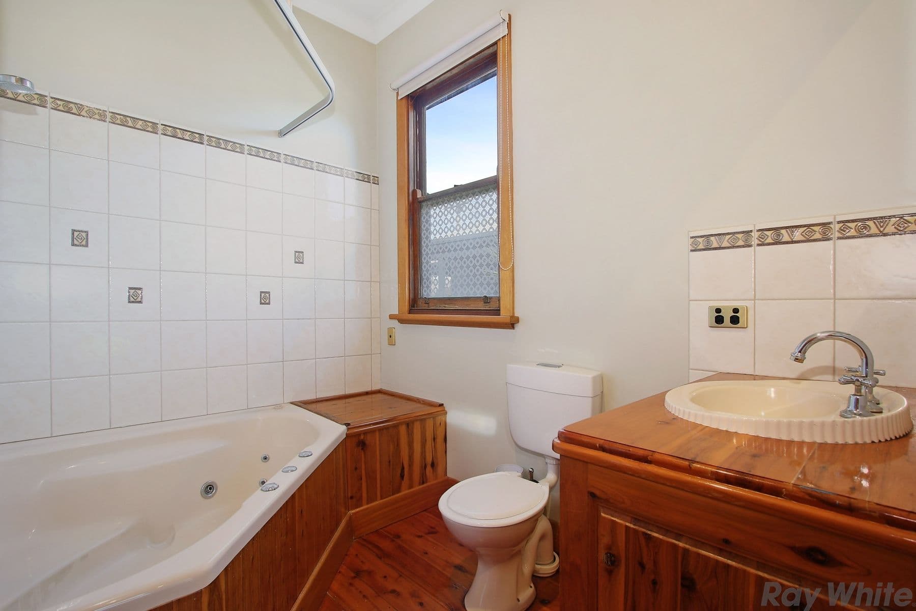 8A Davey Street, Benalla VIC 3672, Benalla - Thumbnail 7