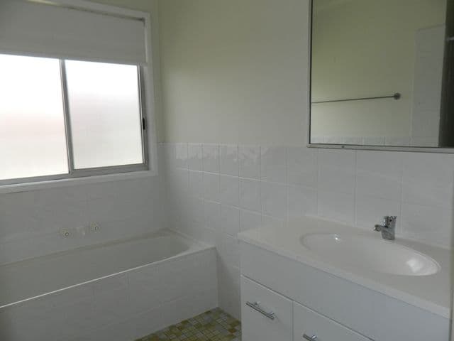 59 Sirocco Street, JAMBOREE HEIGHTS QLD 4074, Jamboree Heights - Thumbnail 6
