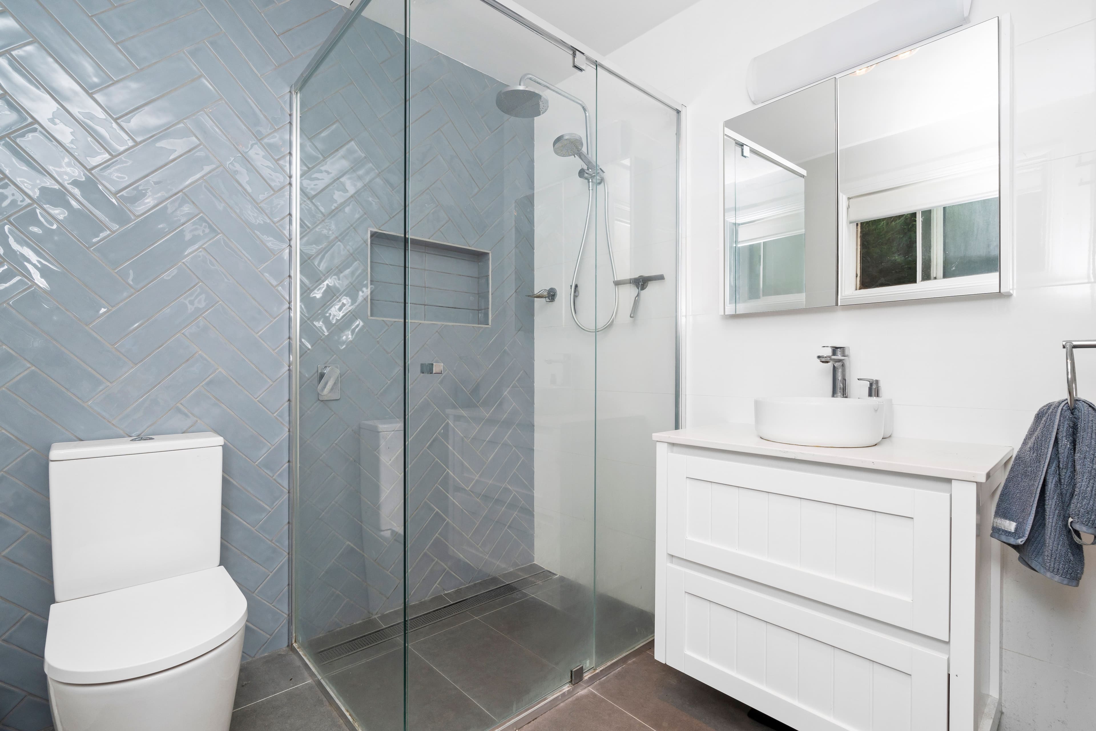 25 Andrews Avenue, Kooringal NSW 2650, Kooringal - Thumbnail 6