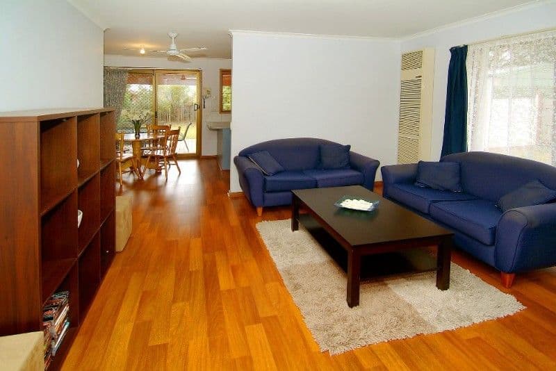 17 Romano Avenue, MILL PARK VIC 3082, Mill Park - Thumbnail 2