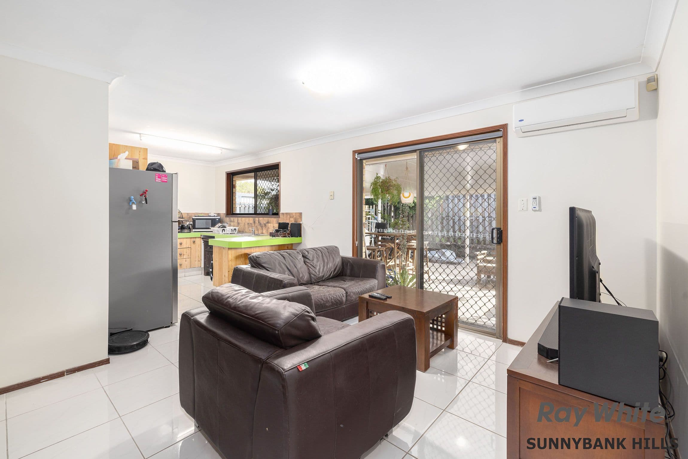 67 Gowan Road, Sunnybank Hills QLD 4109, Sunnybank Hills - Thumbnail 2
