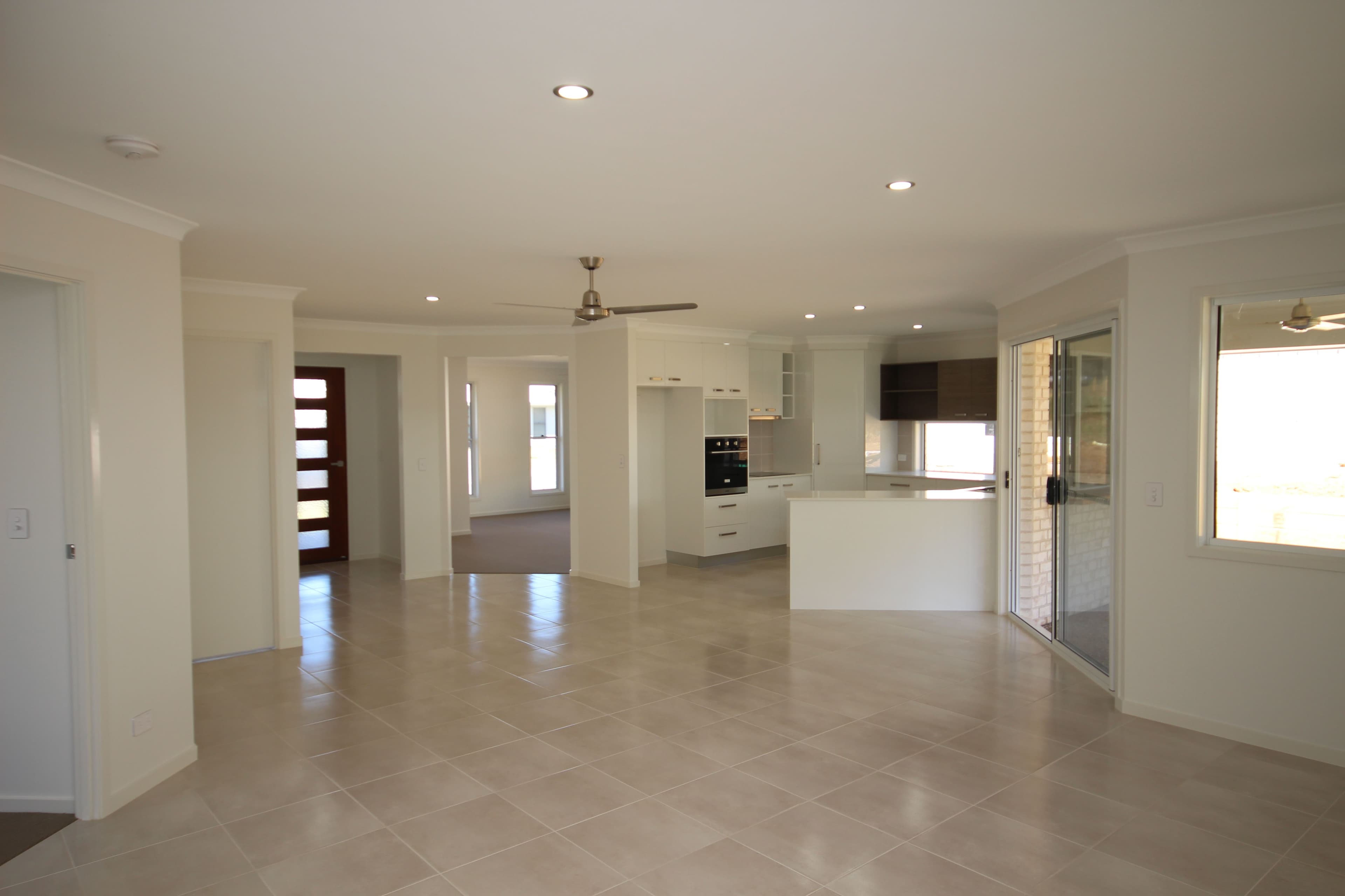 8 Karumba Cresent, BEERWAH QLD 4519, Beerwah - Thumbnail 5