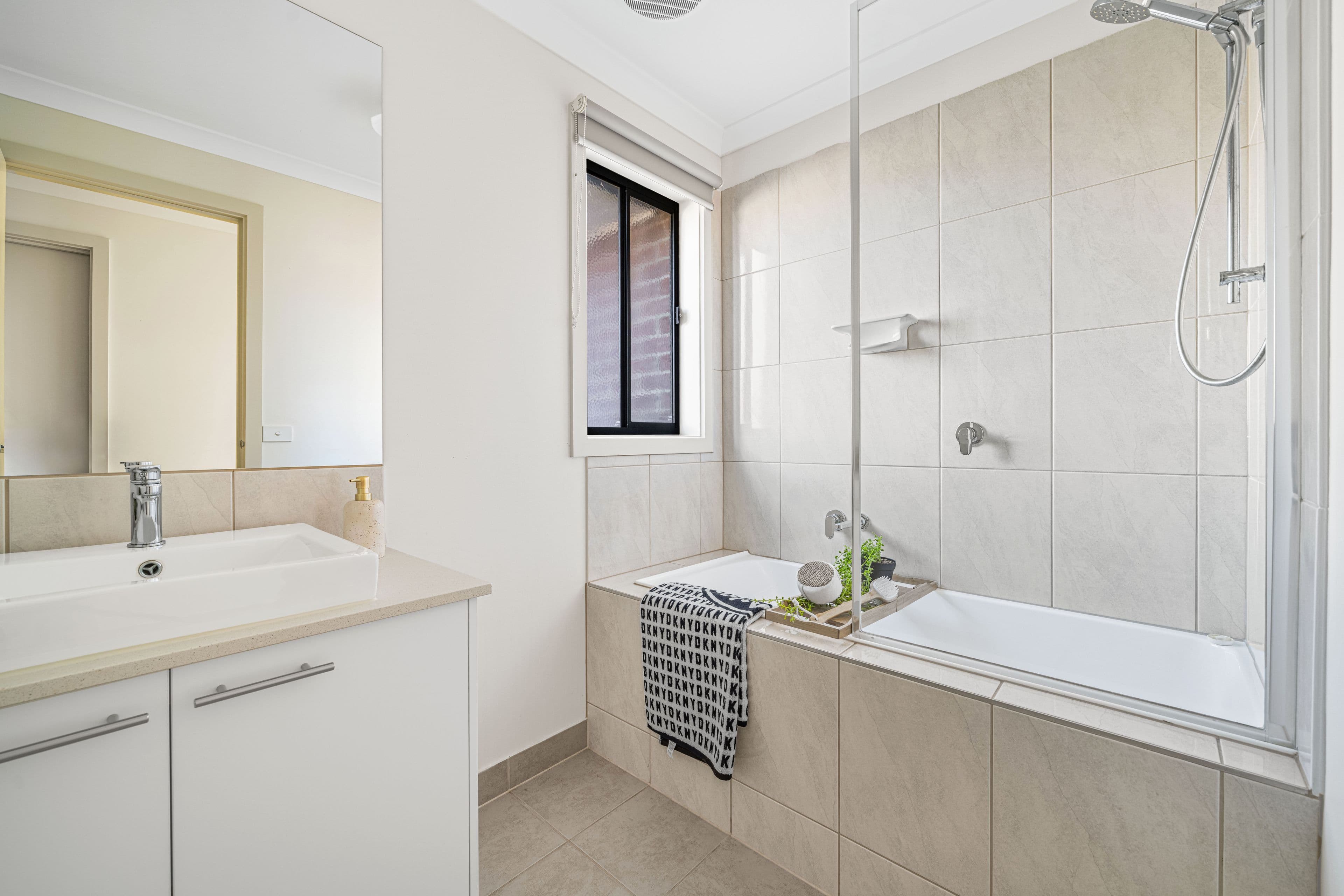 32 Conjola Way, Wollert VIC 3750, Wollert - Thumbnail 7