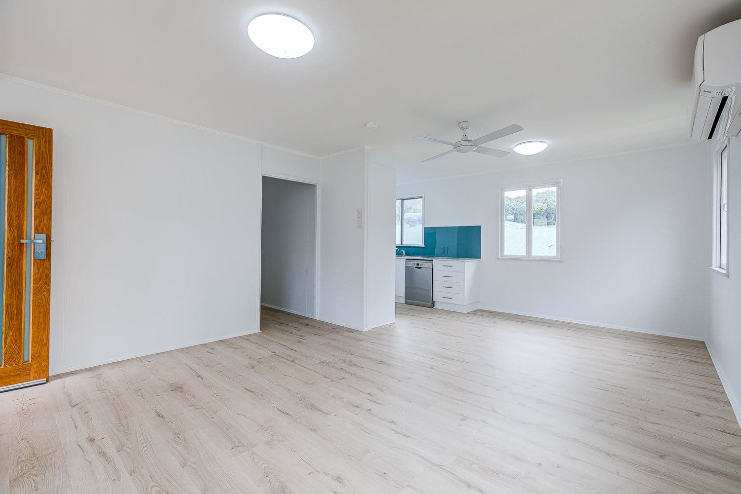 14 Bernays Road, Wynnum West QLD 4178, Wynnum West - Thumbnail 4